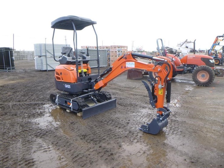 aboss-gh25-hydraulic-excavator-image-2