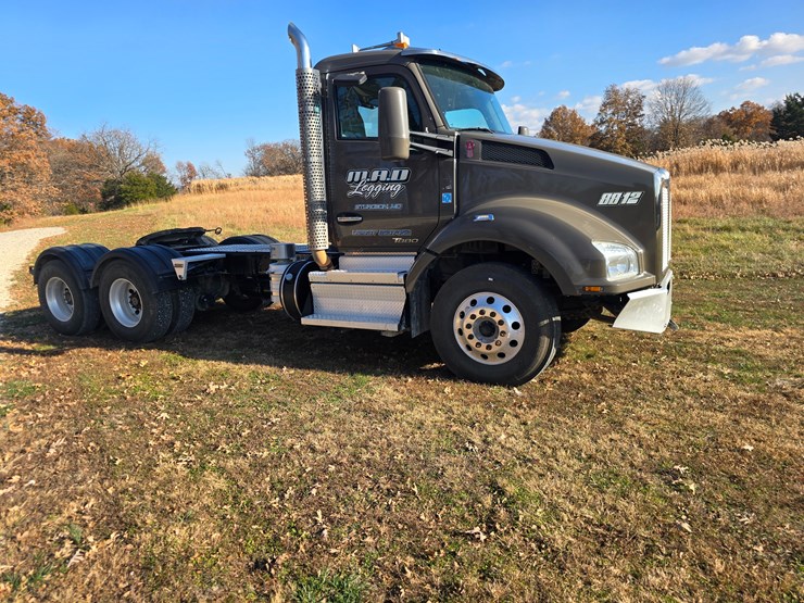 kenworth-t880-image-43