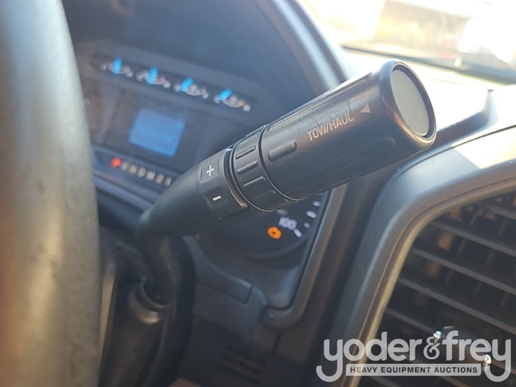 ford-f350-xl-image-35