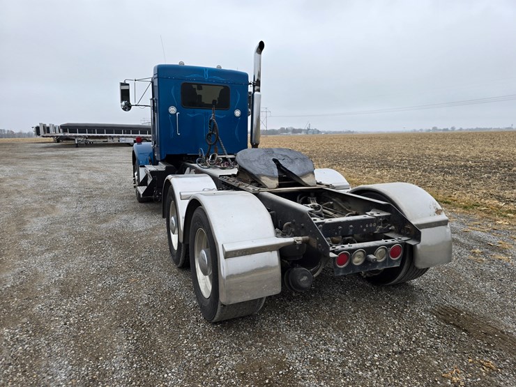 kenworth-t800-image-13