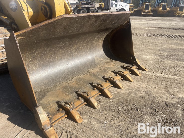 caterpillar-953c-image-16