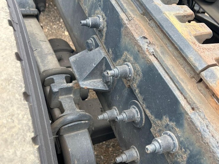 peterbilt-579-image-21