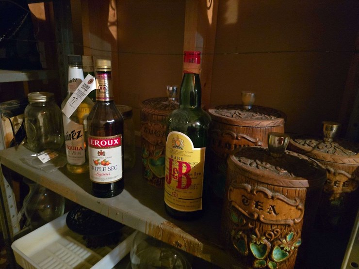 canisters,-liquor-bottles,-sewing-machine,-vases,-misc.-shelf-not-included-image-2