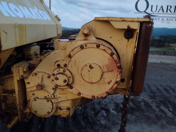komatsu-d65ex-15-image-42