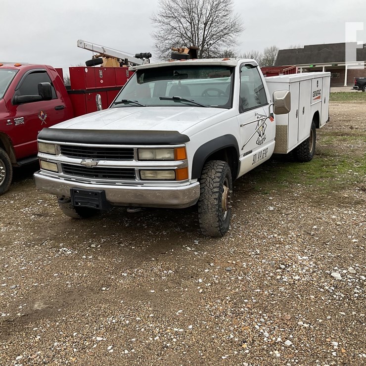 CHEVROLET 3500