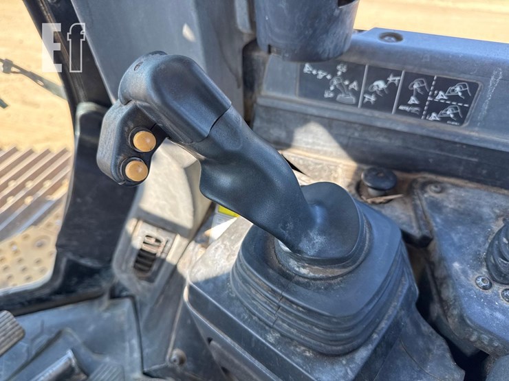 caterpillar-d5-lgp-image-25