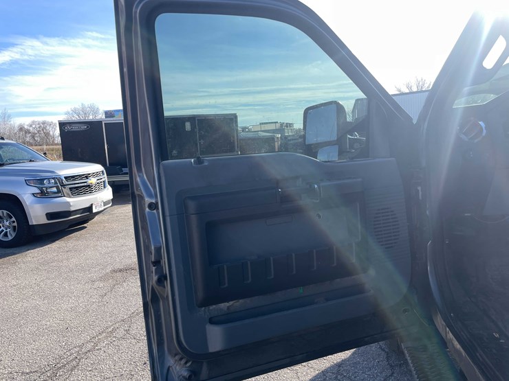 ford-f250-xlt-image-47