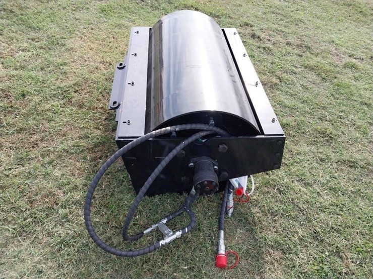 new-future/-giyi-mini-s/s-qa-hyd-vibratory-roller-image-3