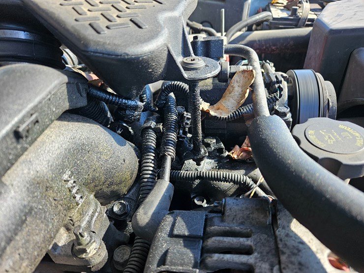 chevrolet-silverado-3500-image-30