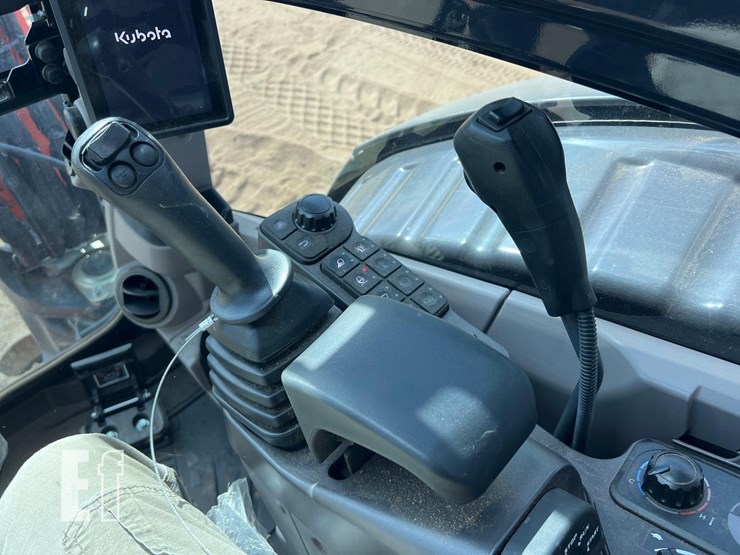 kubota-kx057-5-image-28