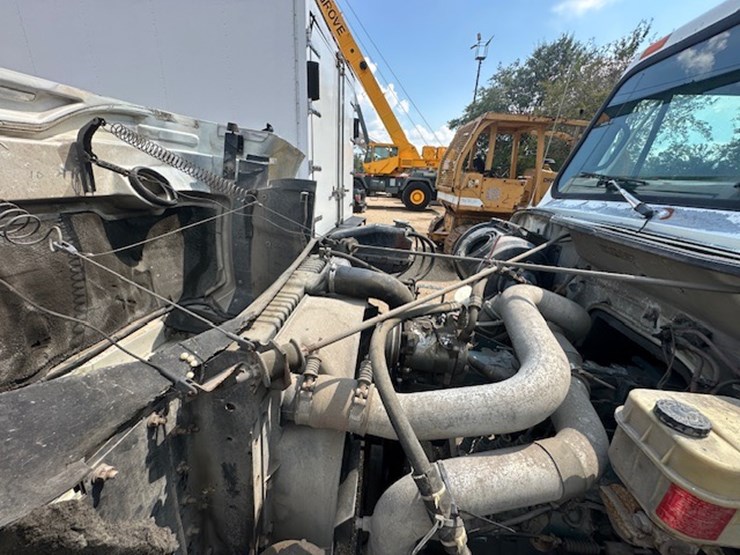 1994-international-4700-image-58