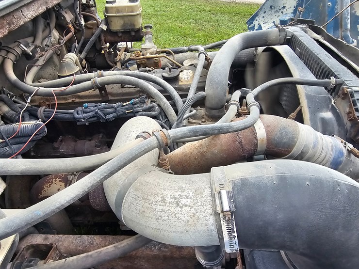 freightliner-fl60-image-43