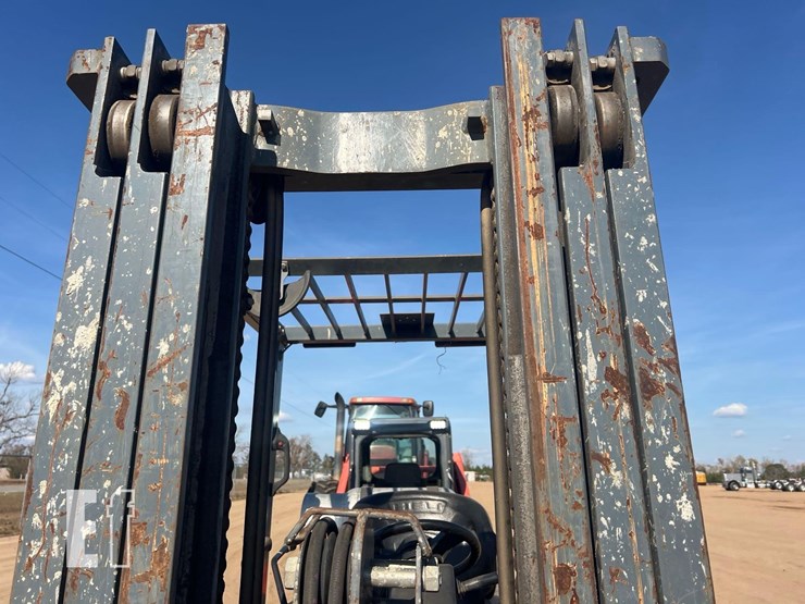 heli-25-straight-mast-forklift-image-11