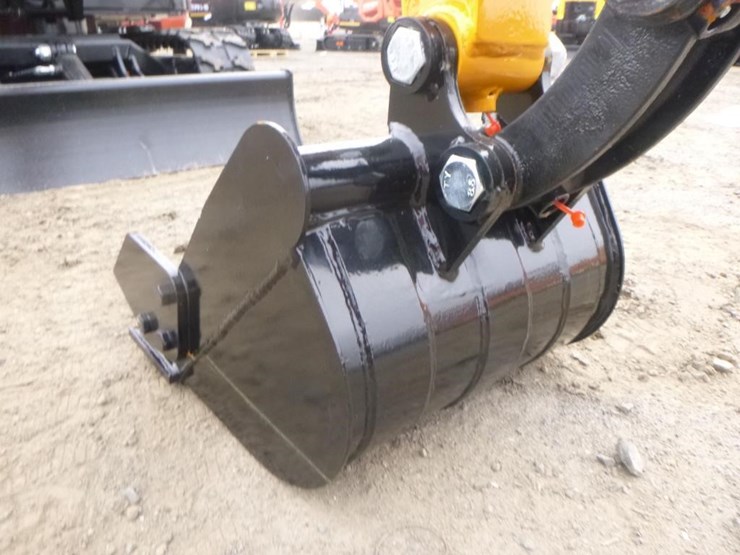 2025-vicsec-vc15-hydraulic-excavator-image-10