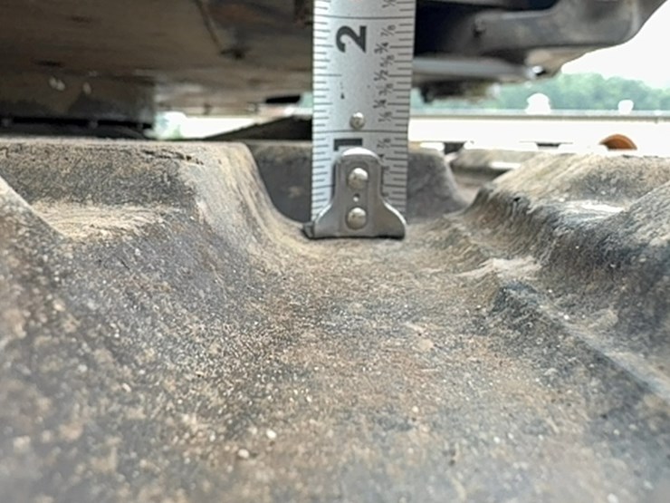 new-holland-e60c-image-12