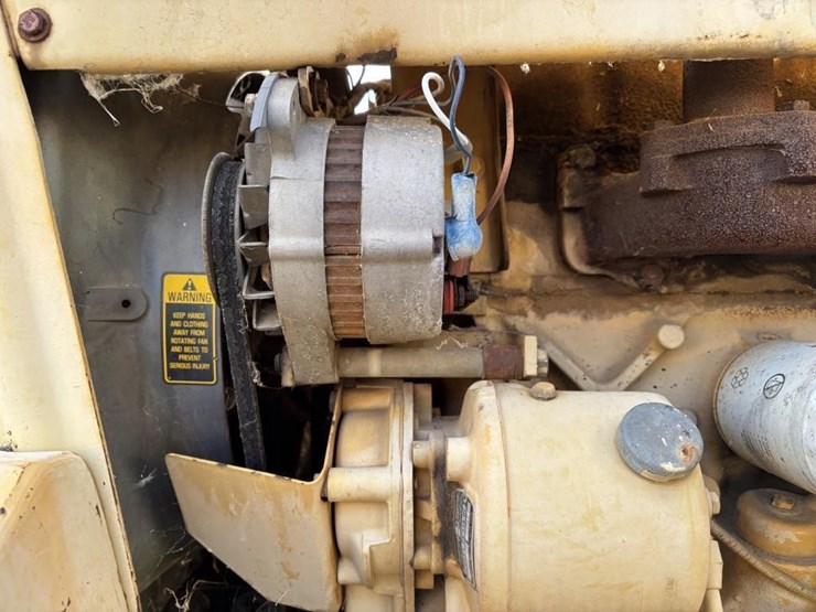 1975-ford-445a-image-46