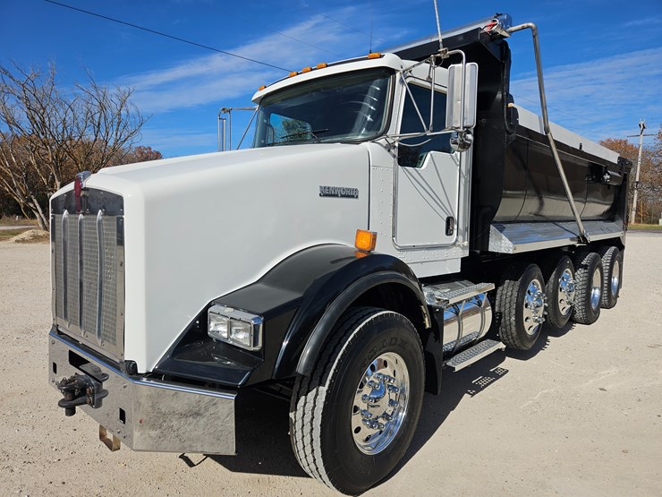 kenworth-t800-image-1