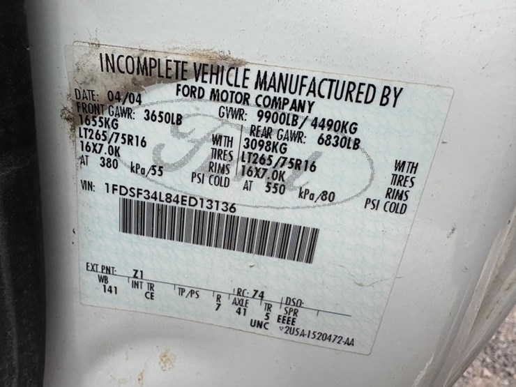 2004-ford-f350-xl-image-25