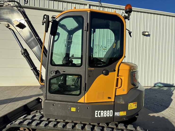 volvo-ecr88d-image-33