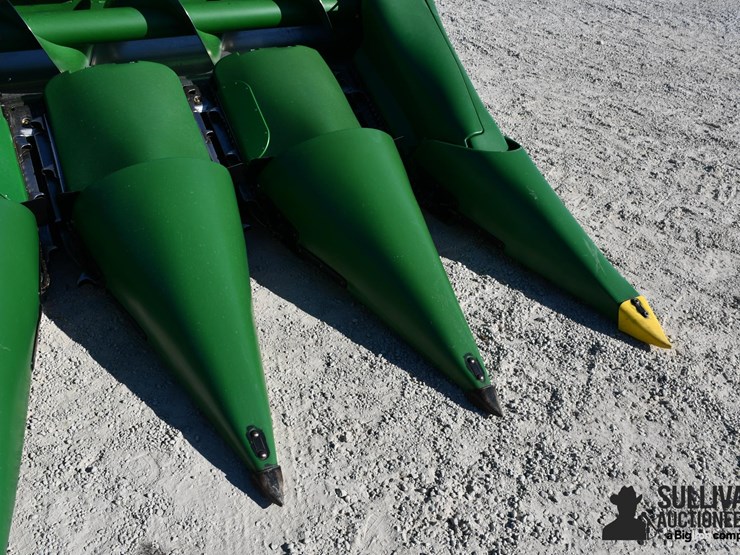 john-deere-c12f-image-13