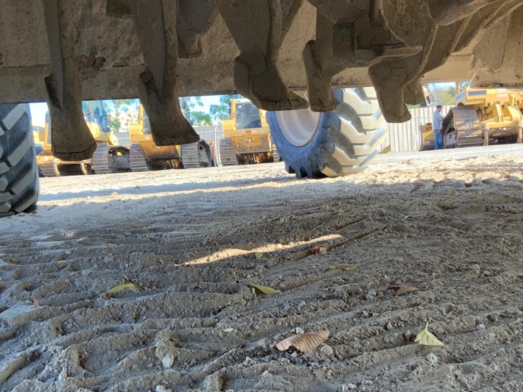 2004-caterpillar-rm-250c-image-14