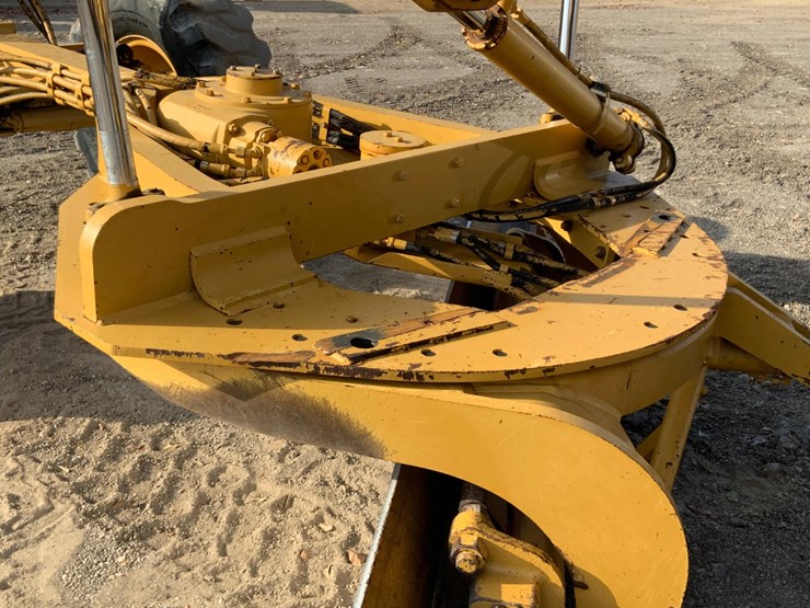 caterpillar-140h-vhp-image-17