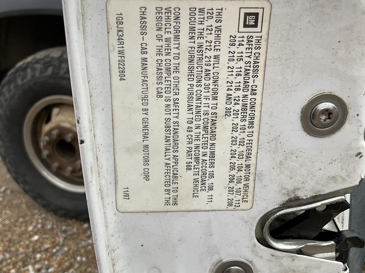 chevrolet-3500-image-5