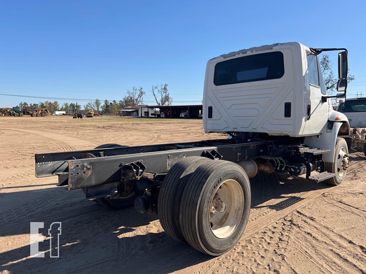 international-durastar-4300-image-4