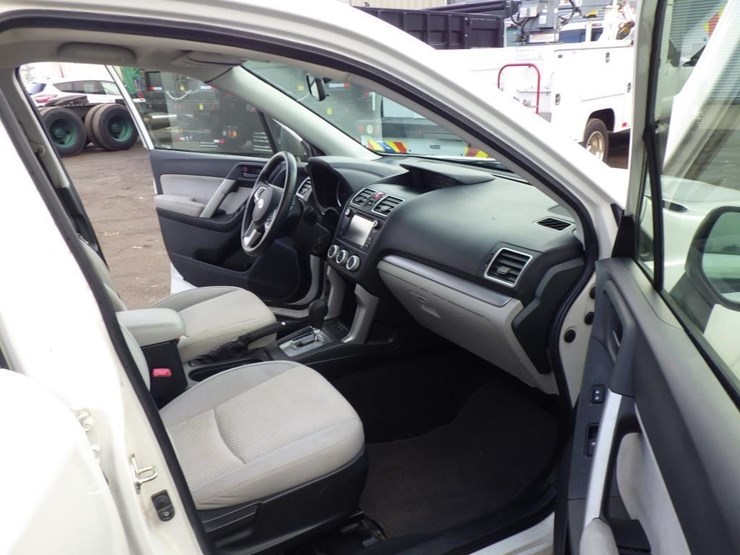 2017-subaru-forester-image-6