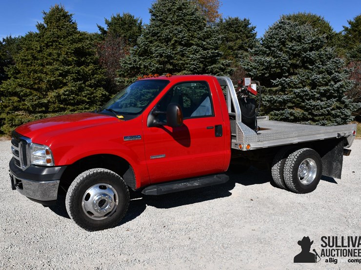 2007-ford-f350-image-1