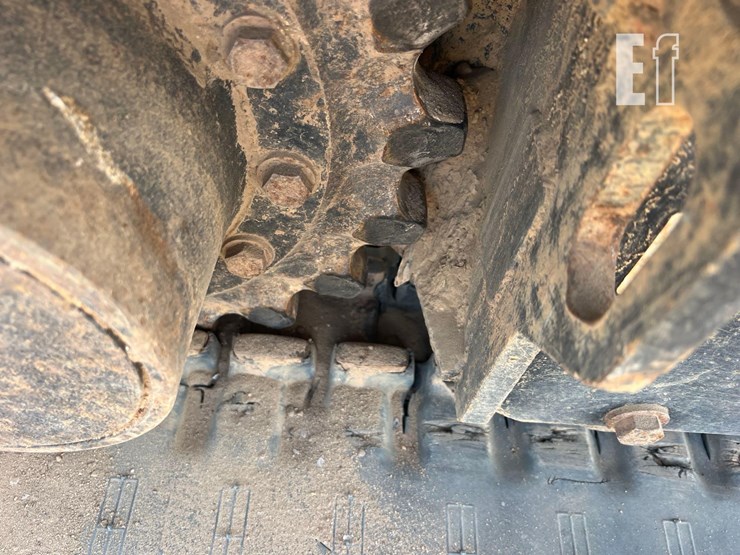 caterpillar-305e2-cr-image-18