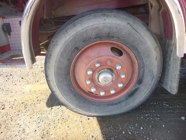 1984-ford-f8000-image-16