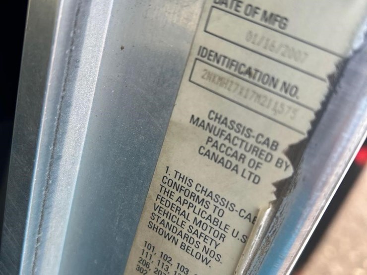 kenworth-t300-image-31