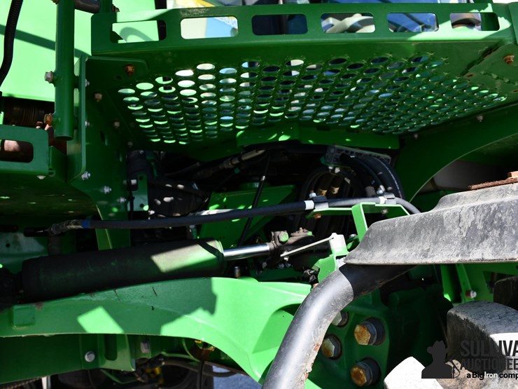 john-deere-r4038-image-16