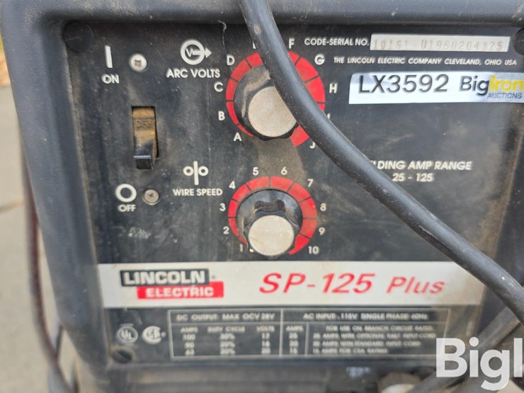lincoln-sp-125-plus-wire-welder-image-19