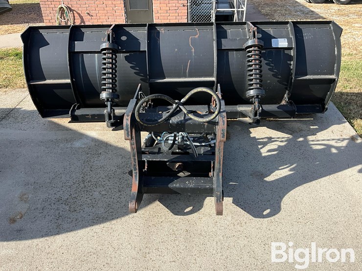 caterpillar-10-image-6