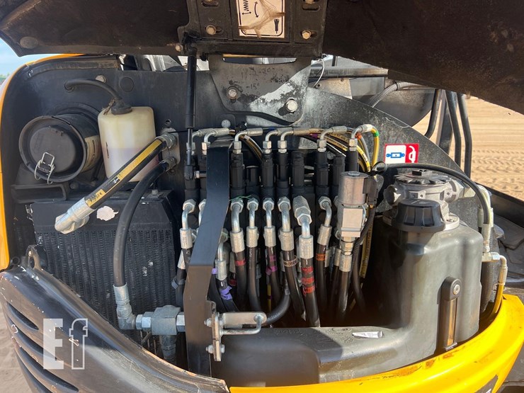 jcb-8029cts-image-19