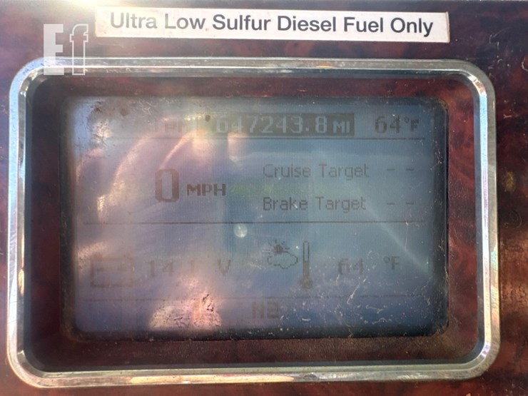 2015-mack-pinnacle-chu613-image-27