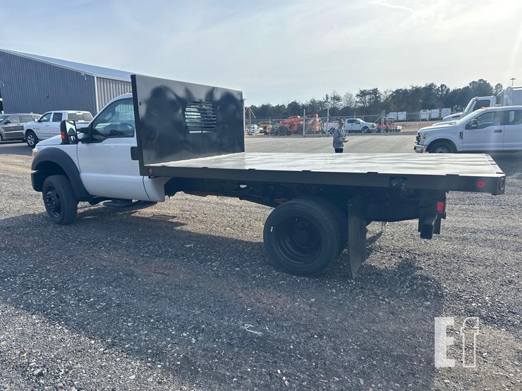 ford-f550-xl-image-4