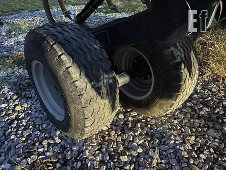 2023-case-ih-ecolo-tiger-875-image-9