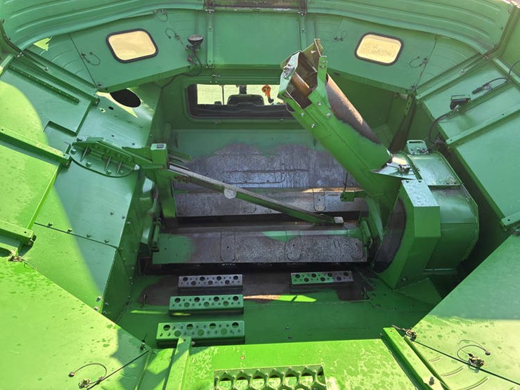 john-deere-s670-image-93