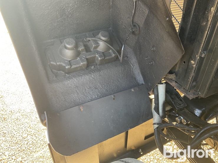 kenworth-w900-image-9