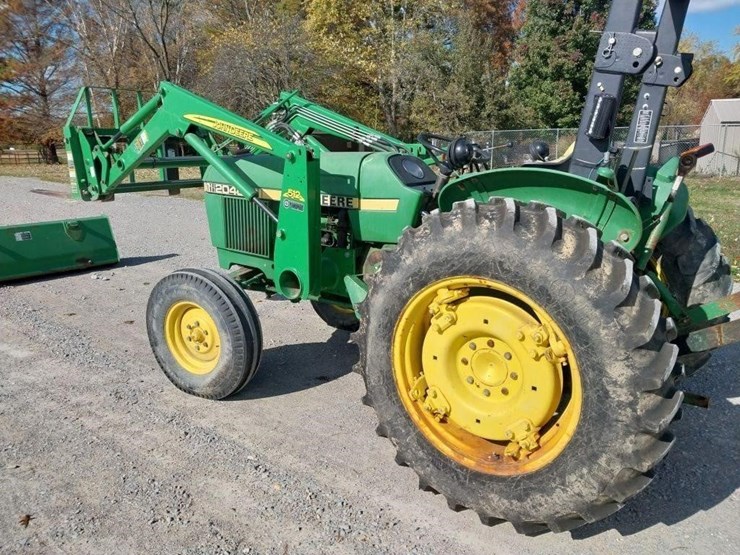john-deere-2040-image-8