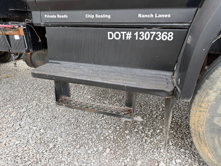 1994-ford-f700-image-16