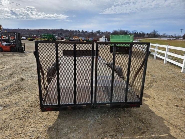 #3331-•-b-b-20'-tandem-axle-trailer-image-4