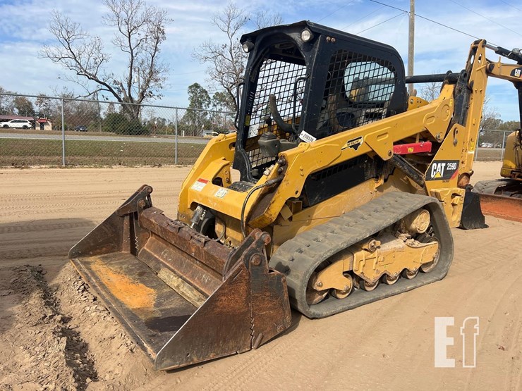 2019-caterpillar-259d-image-8