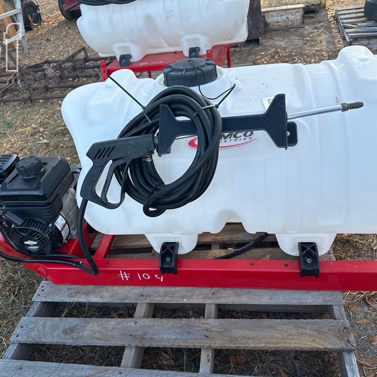FIMCO 60 GALLON SKID MOUNT SPRAYER