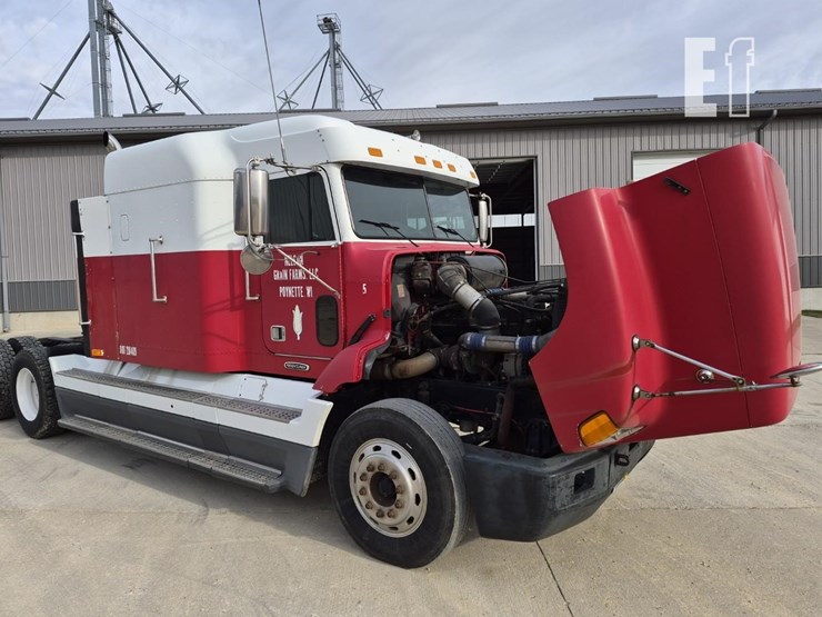freightliner-fld120-image-17