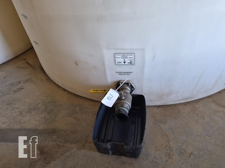 poly-tank-6000-gallon-image-2