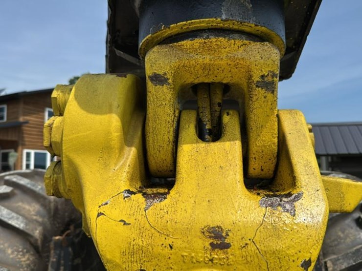 john-deere-2010-image-23